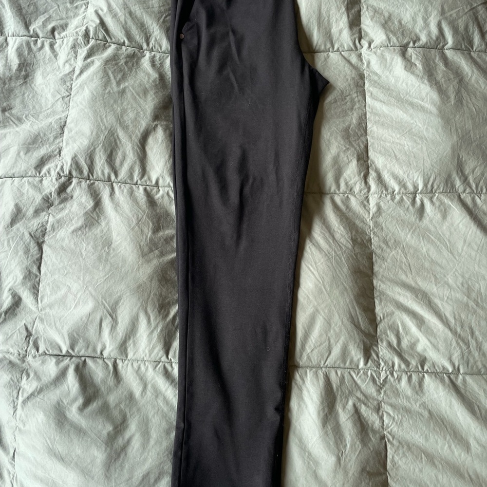 Vuori Black Coronado Pants